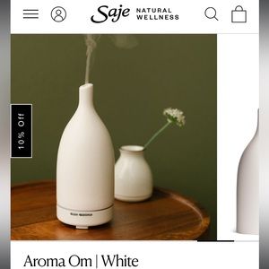 Brand new Aroma Om diffuser in black